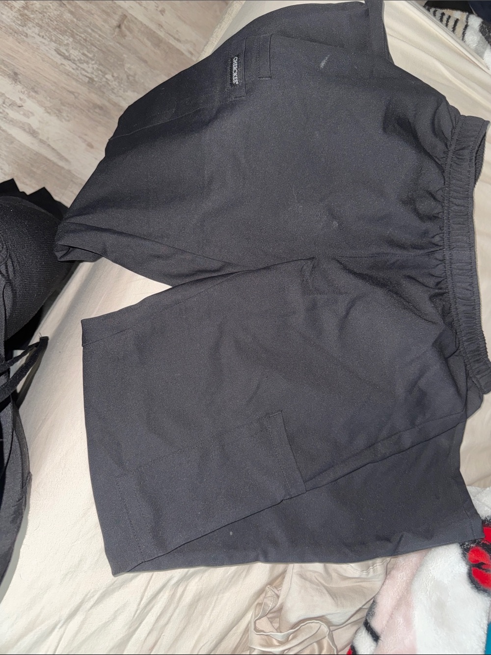 Cherokee scrub pants loose